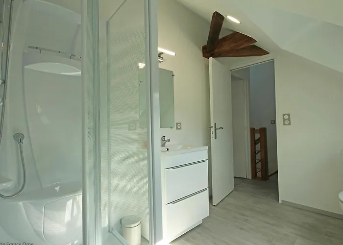 Tranquille Avec Poele Et Animaux Admis, Proche Nature - Fr-1-497-74 *