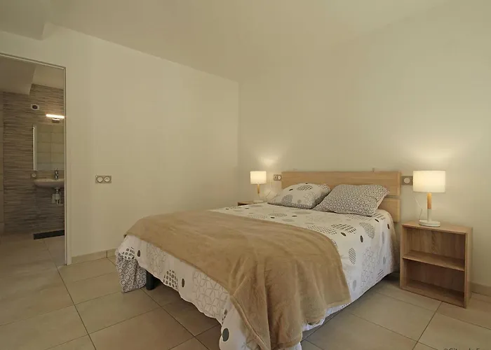 Tranquille Avec Poele Et Animaux Admis, Proche Nature - Fr-1-497-74 Saint-Fraimbault-sur-Pisse