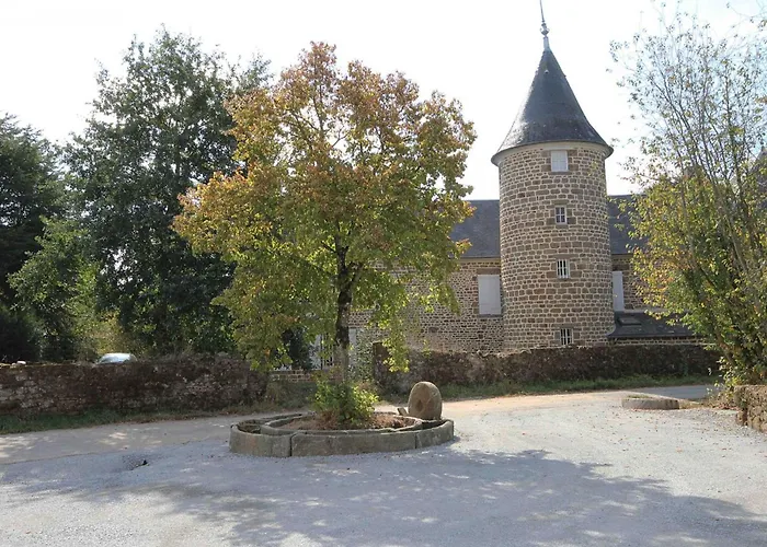 Tranquille Avec Poele Et Animaux Admis, Proche Nature - Fr-1-497-74 * Saint-Fraimbault-sur-Pisse